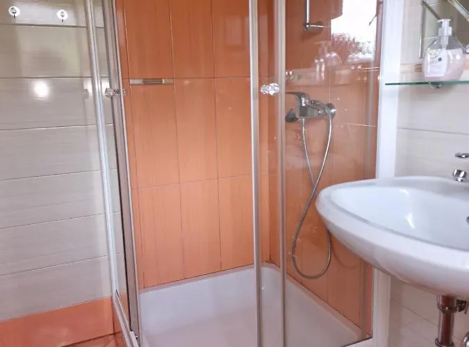 Relax Jezerca Appartamento *